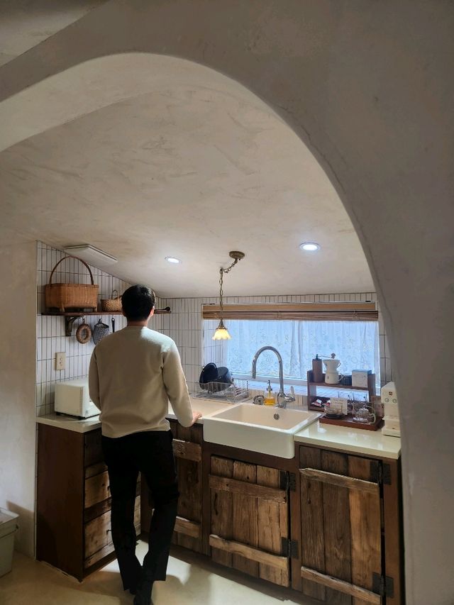 아침이든 밤이든 정말 이쁜 서귀포 감성  숙소 오 마이 코티지👍
