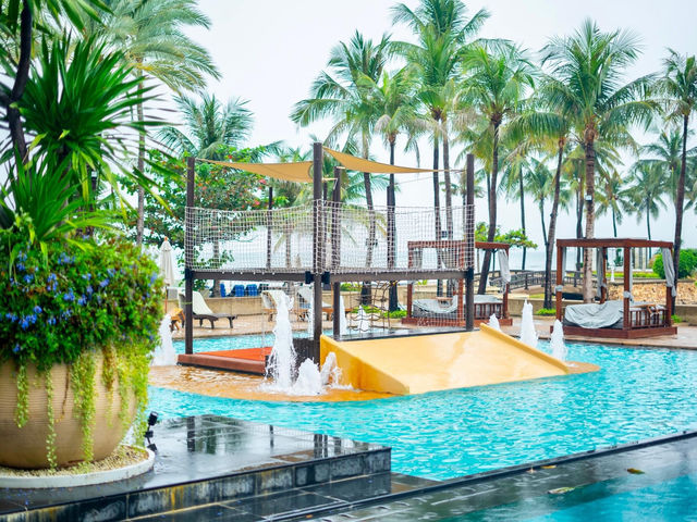 “ Dusit Thani Hua Hin ” ความสุขบนเนื้อที่ 112 ไร่