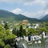 Tian Tan Buddha: Hong Kong's Serene Icon