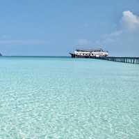 🌴✨ Paradise Found: Exploring the Serene Beauty of Koh Rong Sanloem ✨🌴