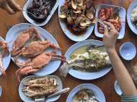 ร้านอาหารซีฟู้ดสดสะอาดคุ้มราคา-ครัวอารีย์บังหมาด