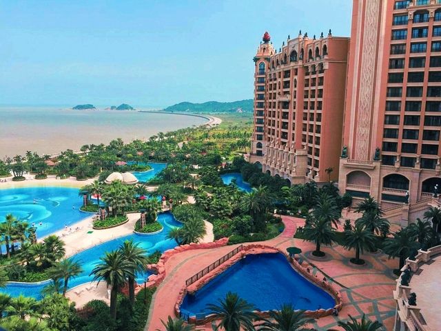 ✨ Stay at Chimelong Hengqin Bay Hotel