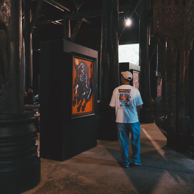 พิพิธภัณฑ์บ้านดำ "Black House" เชียงราย 🎨🖌️