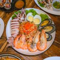 ซีฟู้ด 10 เมนู 1599 บาท อยุธยา 