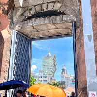 1 day in Macau: A Glittering Gambling Getaway from Hong Kong 