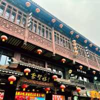 【南京】夫子廟：匯集眾多特色小吃和手工藝品的古街