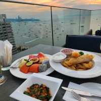 🥂Rooftop Terrace, Holiday Inn, Pattaya