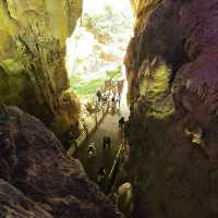 Kunming Unveiled: A Tapestry of Natural Wonders and Ancient Charm