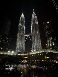 Discover the Iconic Petronas Towers, Malaysia 🇲🇾 