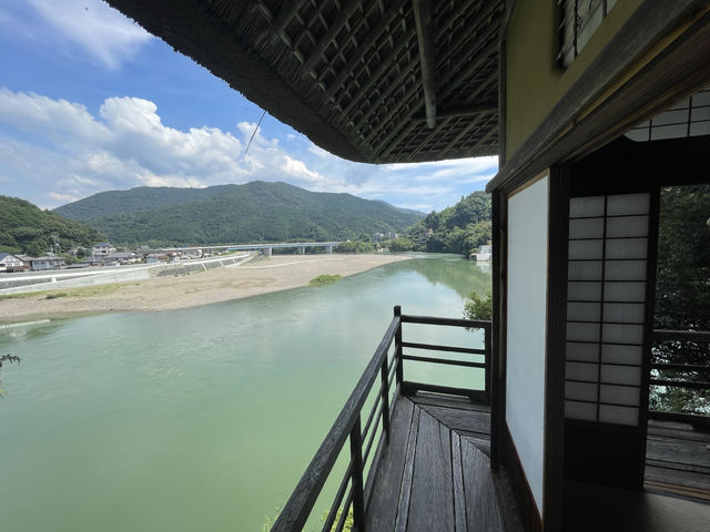 大洲市一日遊：肱川絕景臥龍山莊