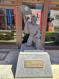 【長浜市曳山博物館：滋賀県長浜市】大きさに驚く長浜市曳山博物館!!