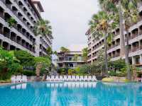 Welcome World Beachfront Resort 