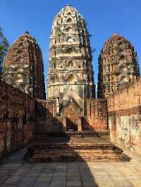 รีวิว พาเที่ยวเมืองโบราณสุโขทัย 📖