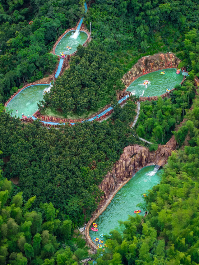 浮雲谷:夏日小船漂流的清涼時光 浮雲谷:夏日小船漂流的清涼時光