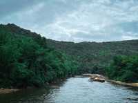 รีวิว River Kwai Jungle Rafts 🌳 (ธรรมชาติสวยงาม) 
