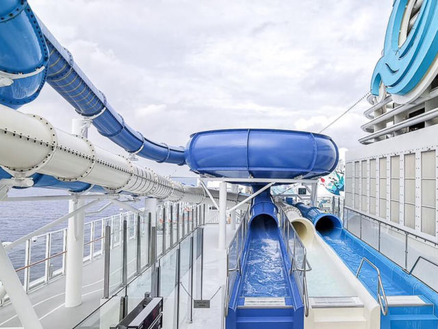 雲頂夢號郵輪享受終極假期 🛳️