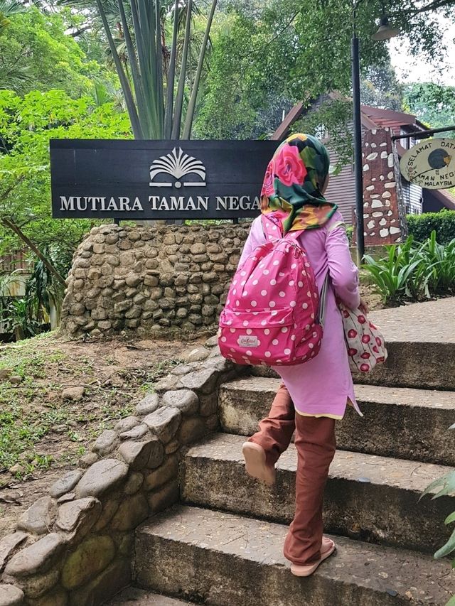 STAYCATION AT MUTIARA TAMAN NEGARA