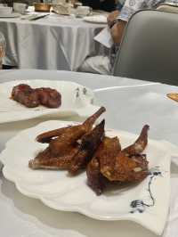  銅鑼灣紫色💜裝修風格中菜🥢🫖