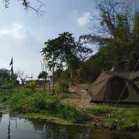 De Bear Campsite