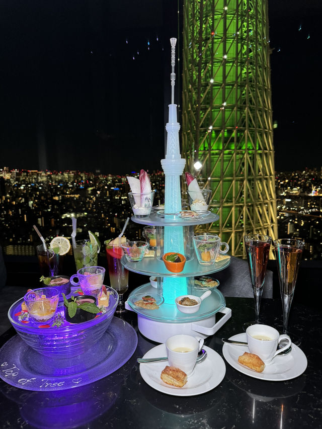 スカイツリーを眺めながら料理が楽しめるレストラン🍽️🌃
