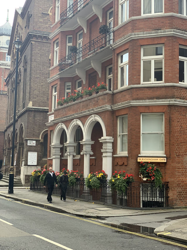 2 DAYS IN LONDON: ITINERARY FOR YOUR WEEKEND + MY BEST TIPS