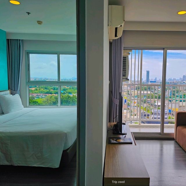 โรงแรมใจกลางเมืองพัทยา มีสวนน้ำ