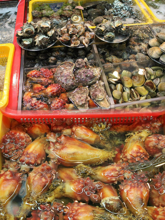 Savoring the Sea: A True Local Experience at Busan's Jagalchi Market