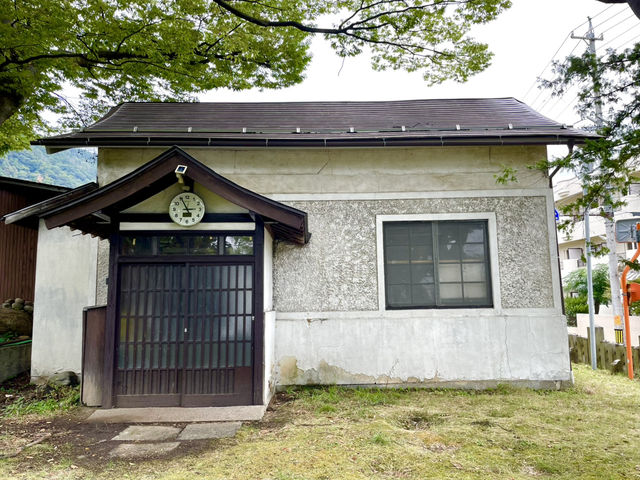 【長野県】長野市唯一の茅葺屋根がある神社