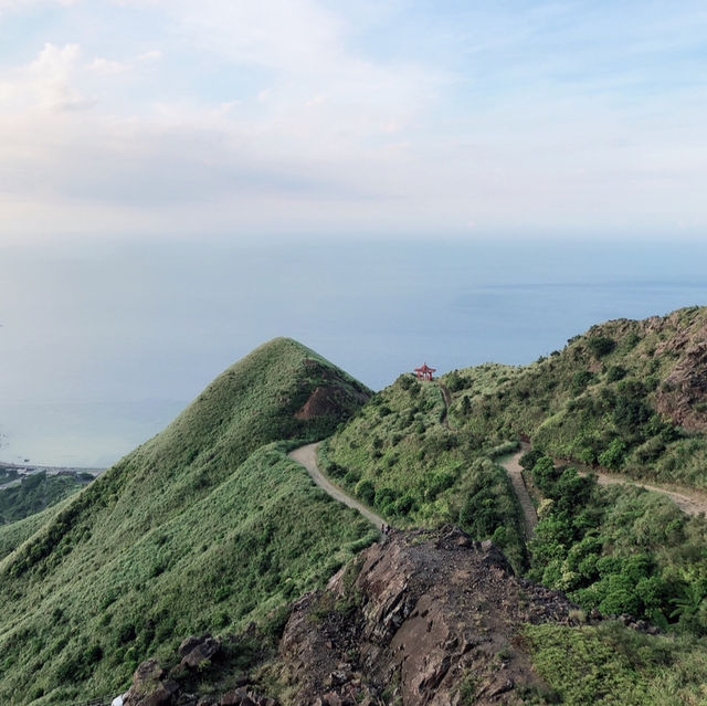與夕陽共舞的茶壺山登山行