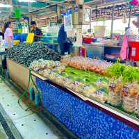 ตลาดท่าเทียบเรือประมงอ่างศิลา