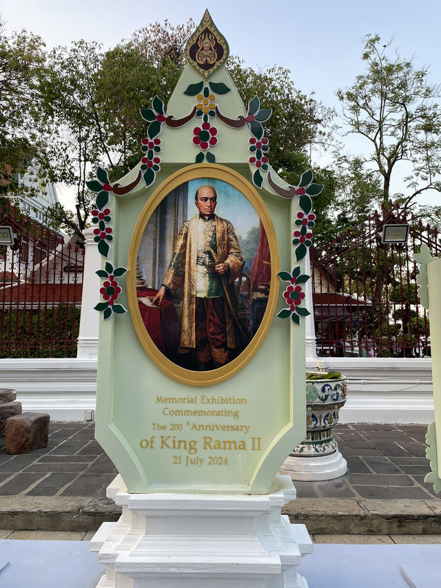 "曼谷之旅：探索泰國文化寶庫，鄭王廟的美與神奇" 🏰🎨