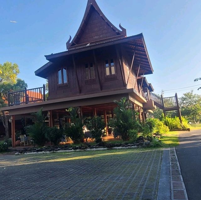 Luxurious Bliss at Divalux Resort & Spa: A Perfect Bangkok Getaway!