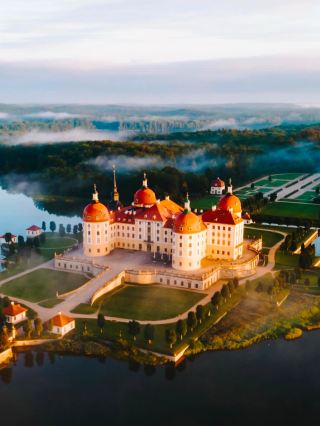 Fairy Tales and Feathers: A Day at Schloss Moritzburg