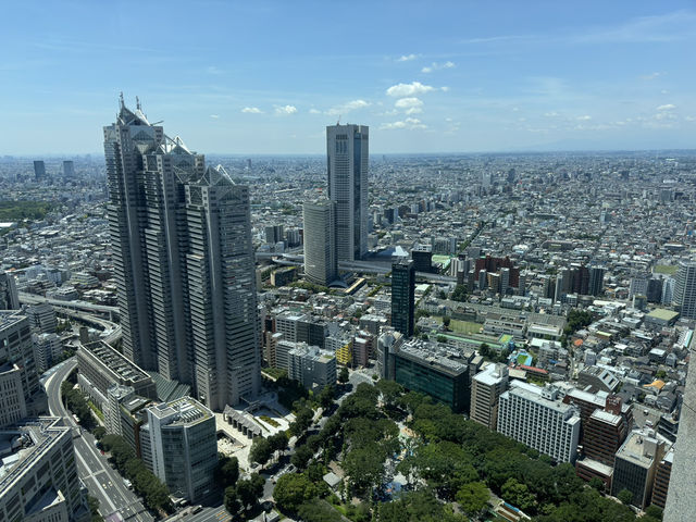 東京的免費美景：東京都廳的展望台 🌟