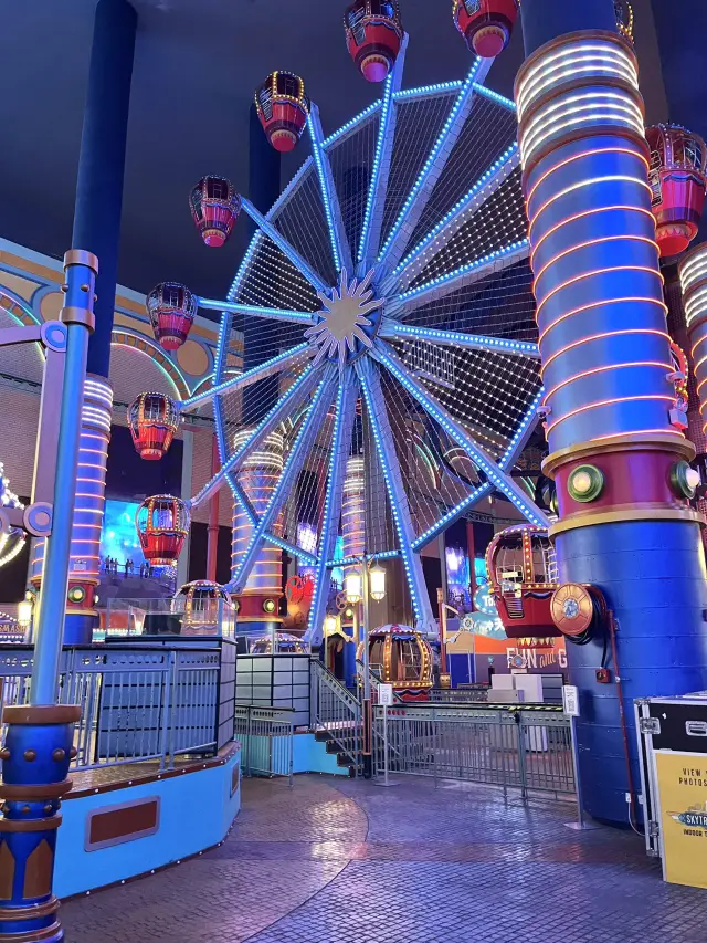 Skytropolis Indoor Theme Park 실내 테마파크의 화려함