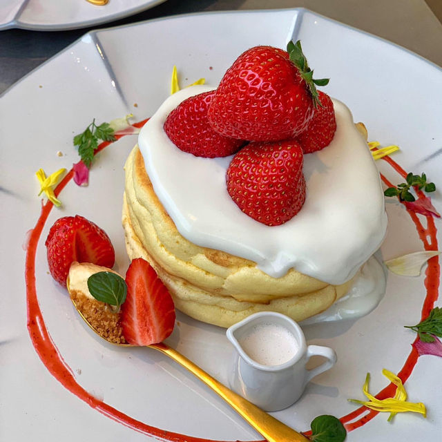 A Colorful Treat at Rainbow Pancakes🥞