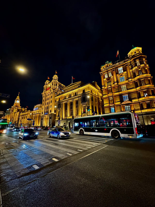Shanghai Nights: The Bund’s Glow