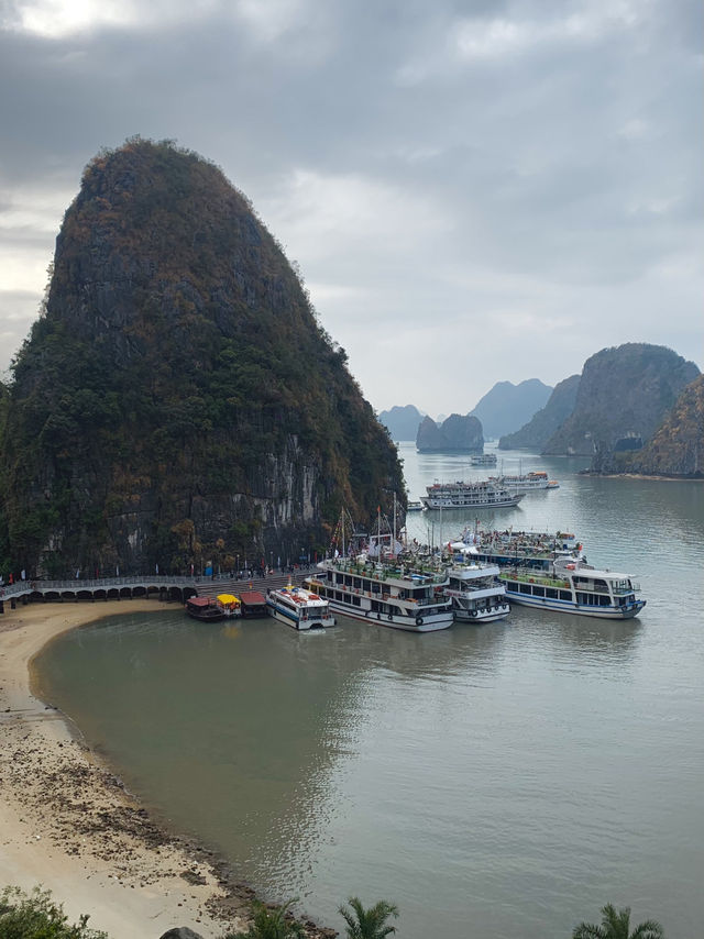 Ha Long Bay Overnight Cruise ❤️🇻🇳