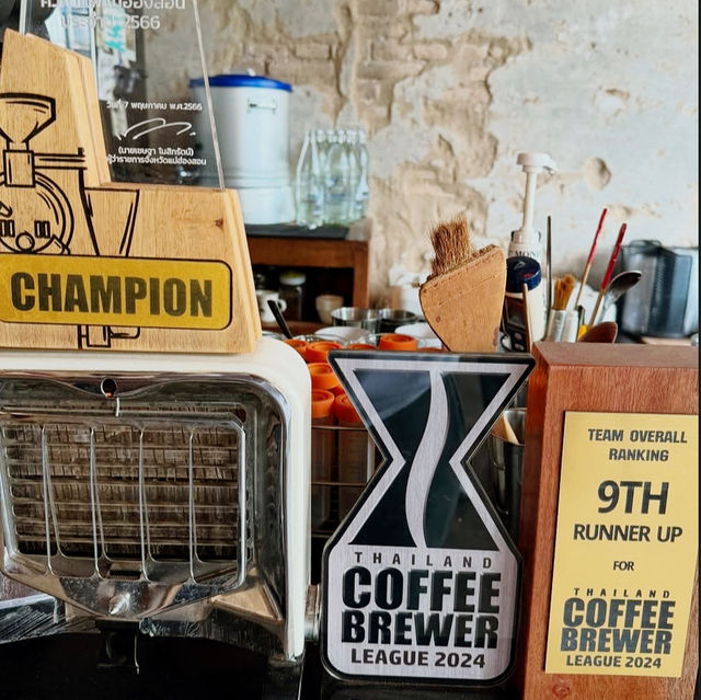  Brewing Perfection at Flo Coffee Brewers
