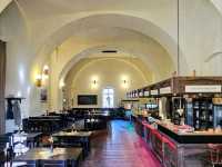 捷克CK小鎮的啤酒廠餐館 Pivovarská Restaurace，大口喝酒、大口吃肉！