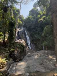 น้ำตกปุญญบาล อุทยานแห่งชาติลำน้ำกระบุรี ระนอง