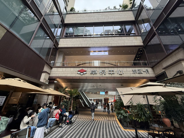 深圳卓悅中心：藝術與購物完美結合，打卡影相一流！📸🛍️