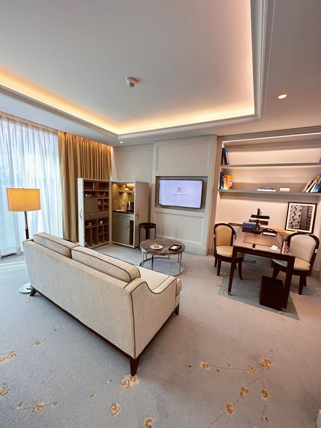The St. Regis Kuala Lumpur: Timeless Luxury in the Heart of the City