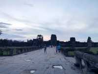 Angkor Wat Sunset: A Golden Farewell & Full Moon Magic