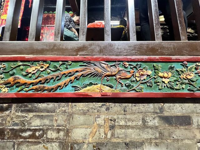 A Lotus-Shaped Temple — Lin Fa Temple of Tai Hang