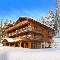 🏔️ The Awesome Beauty of Skiing in Verbier: A Dream Alpine Escape 🎿❄️