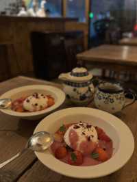 【福岡カフェ】夜の雰囲気も素敵な季節のスイーツが食べられるカフェ✨️