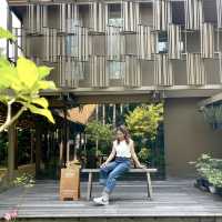 ชวนไปคาเฟ่เรือนไทยติดริมแม่น้ำ จ.อยุธยา...