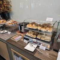 อิ่มท้องก่อนบิน ที่ Miracle Lounge Don Mueang