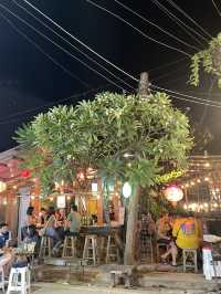 ถนนคนเดินกาดกองเก่า 🛍️